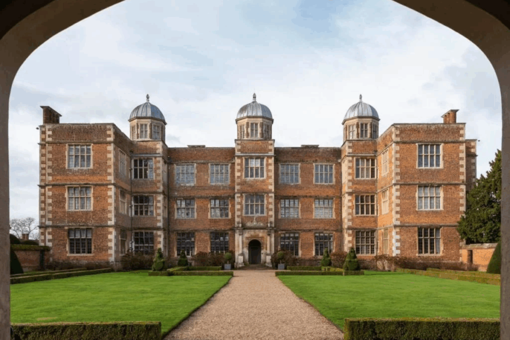 Doddington Hall